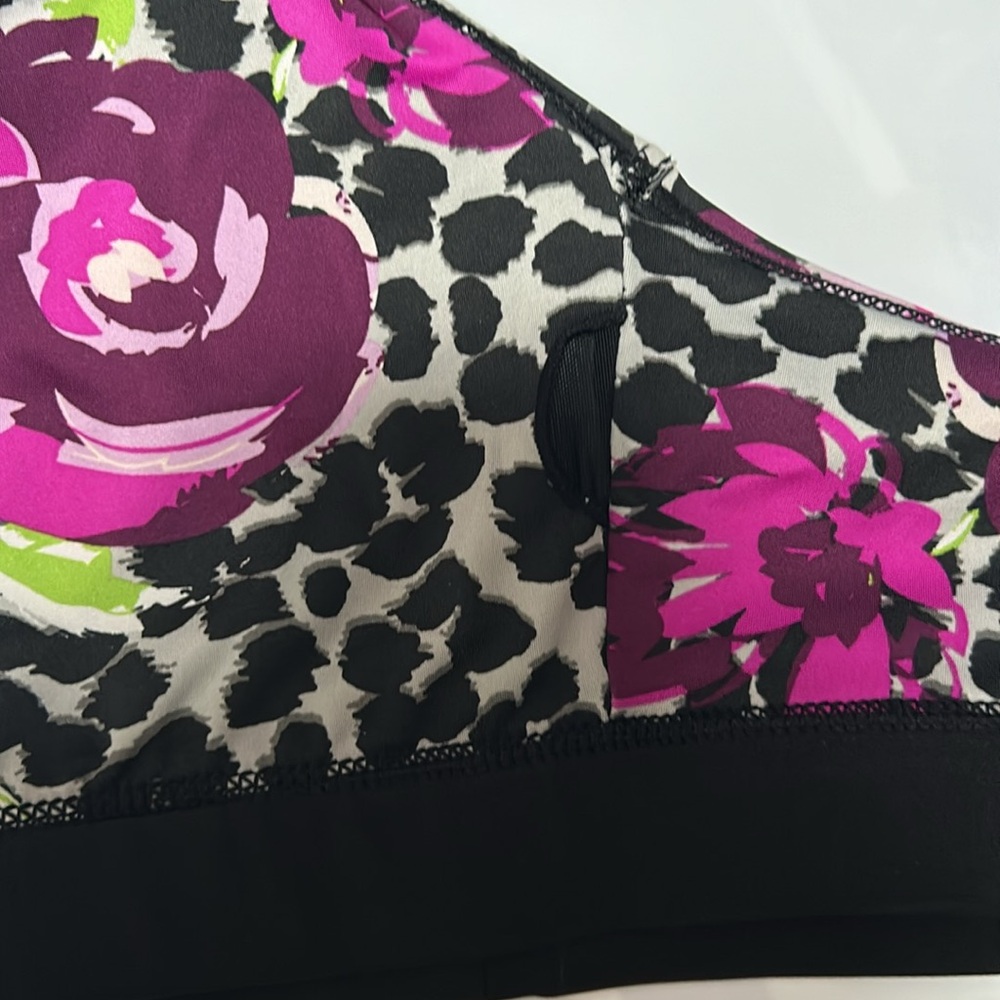 Lularoe Sports Bra - Picture 4 of 4